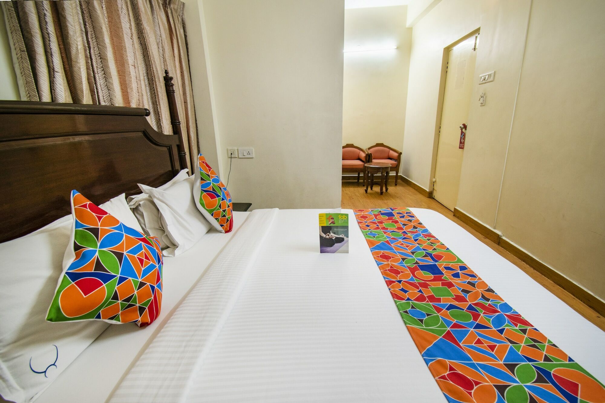 Hotel Crescent Inn Chennai Exterior foto